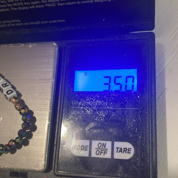 8” Dream Big seed bead stretch bracelet w/38 iridescent beads & Dream Big beads - Picture 9 of 9